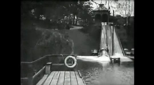水上滑车道