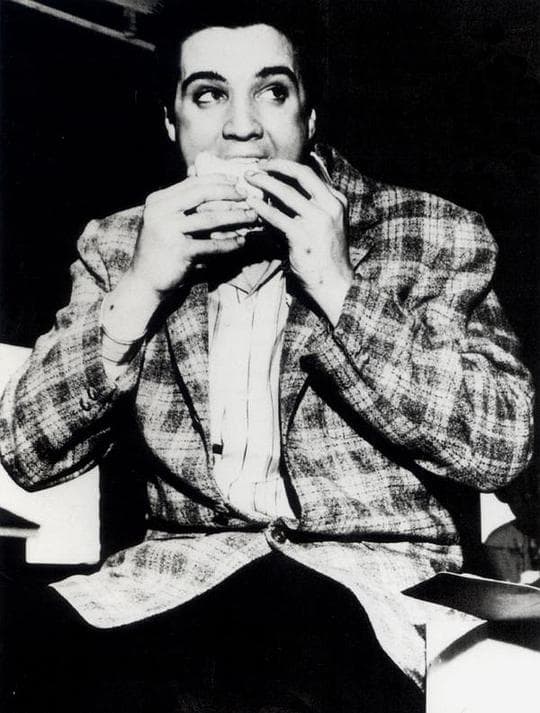 The Burger And the King: The Life And Cuisine of Elvis Presley