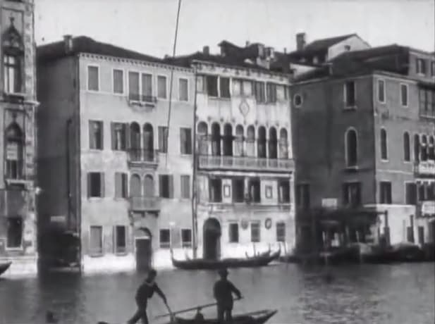 Panorama du grand Canal pris d'un bateau